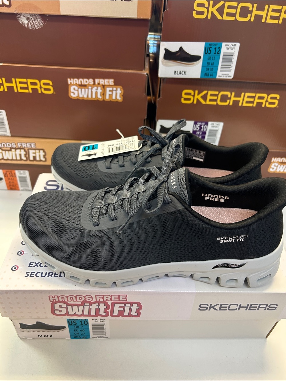 Skechers Swift Fit Women’s Size 10 Black Athletic Lace-Up Sneakers 0475